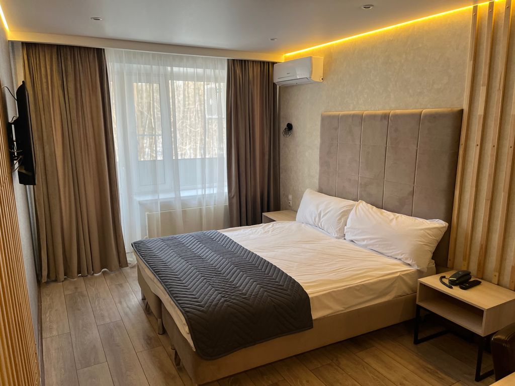 Рослеспром — Двухместный номер с 1 кроватью полулюкс