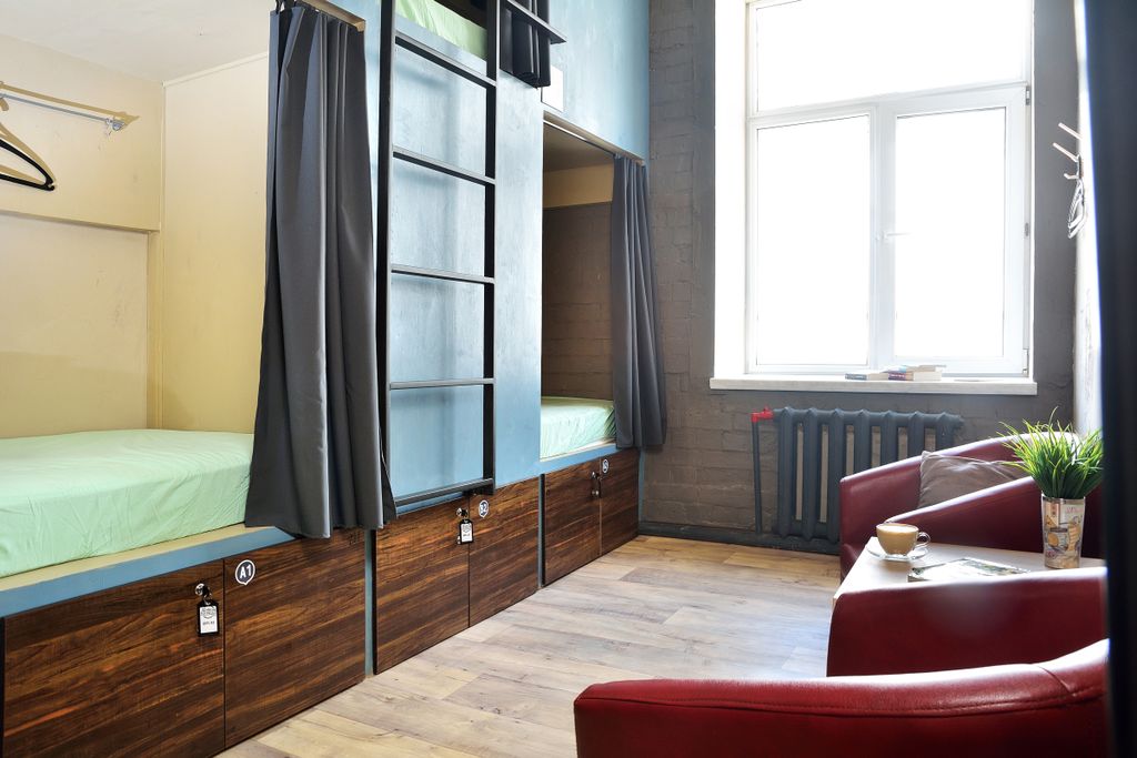 Rolling Stones — Многоместный смешанный номер четырехместный общий номер