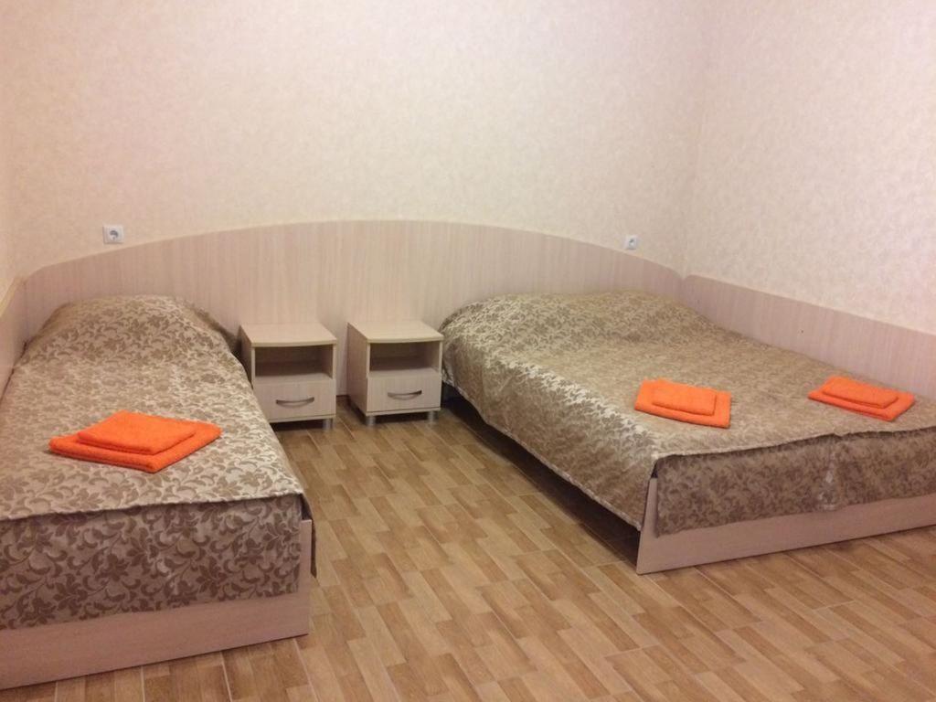 Версаль 2 — Трёхместный номер Трехместный стандарт