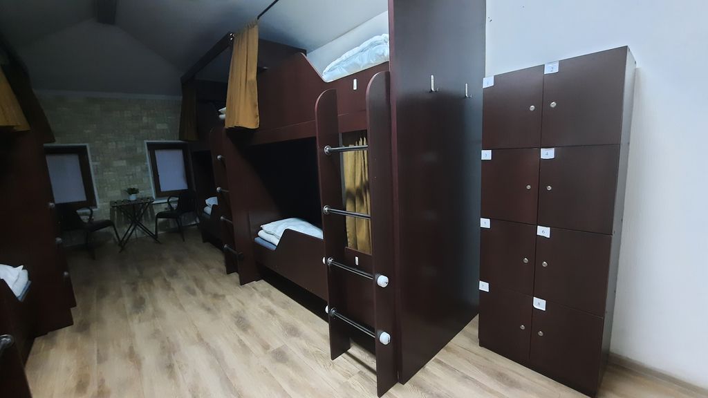 Кот на крыше — Многоместный смешанный номер спальное место в общем на 8 человек