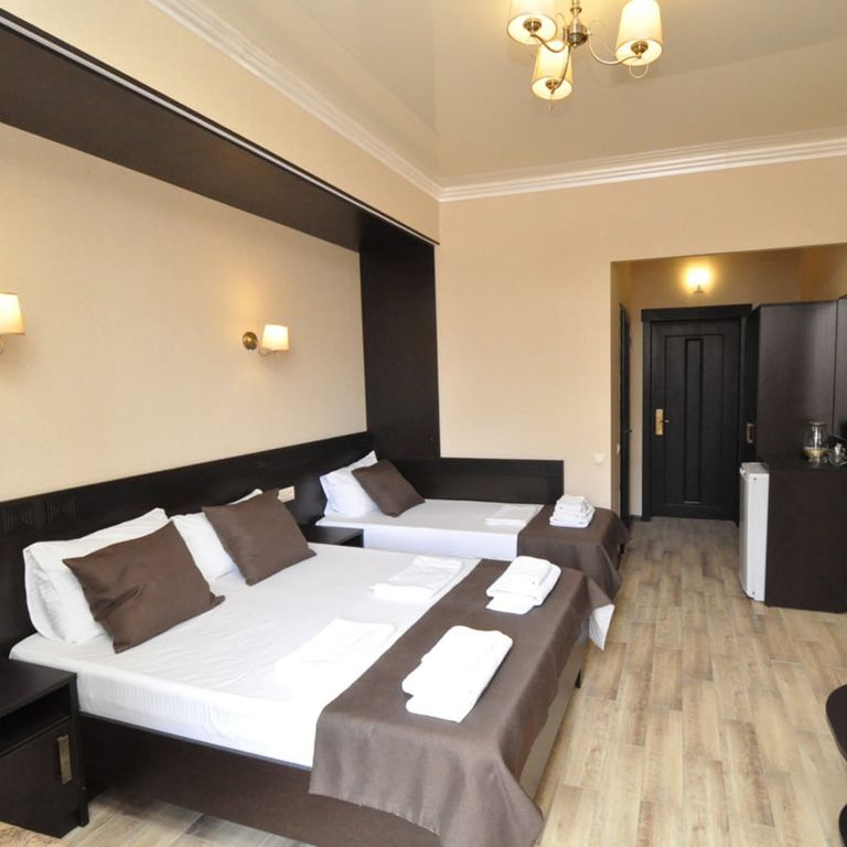 Ной — Трёхместный номер стандарт