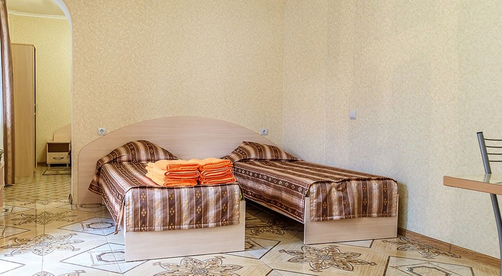 Версаль 2 — Семейный номер двухкомнатный