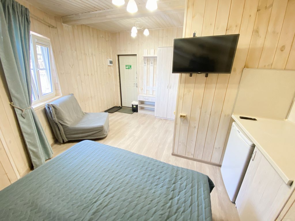 Паруса — Трёхместный номер Трехместный Делюкс №2