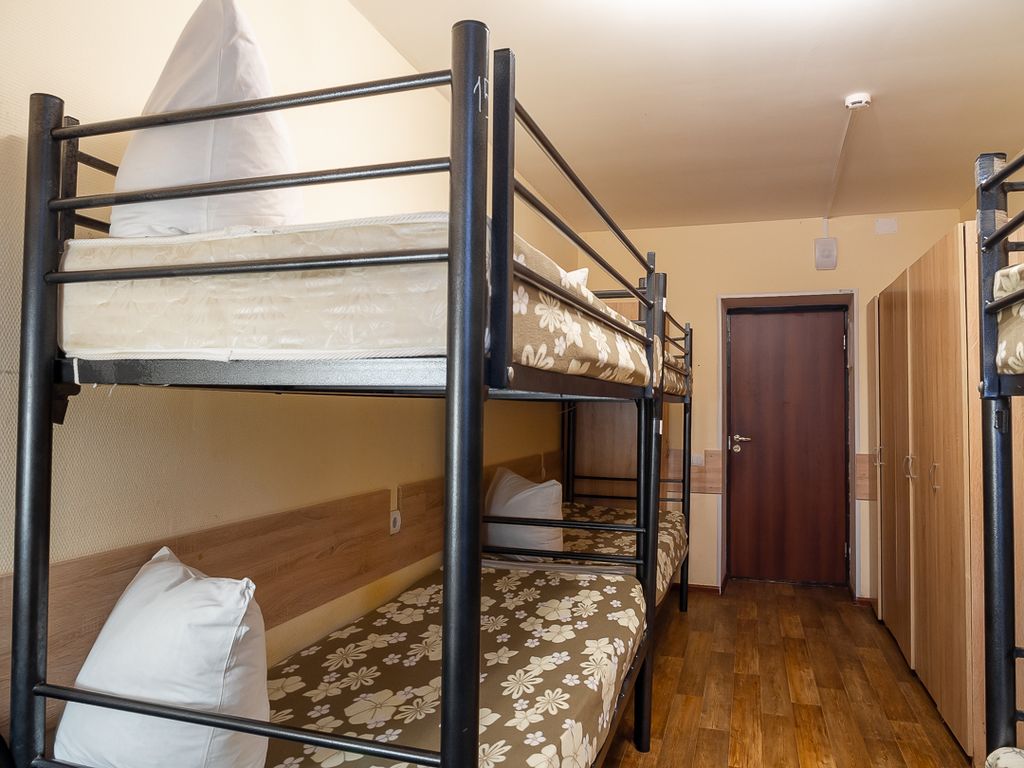 Хороший Хостел — Многоместный женский номер стандарт с санузлом