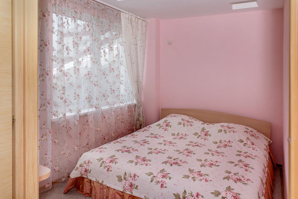 Турист — Двухместный номер с 1 кроватью Люкс "Классика"