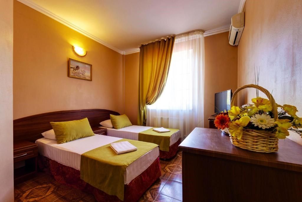 Marton Lion — Двухместный номер с 2 отдельными кроватями стандарт улучшенный twin