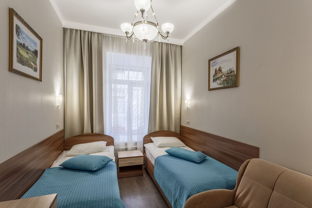 Чехов — Двухместный номер с 2 отдельными кроватями улучшенный