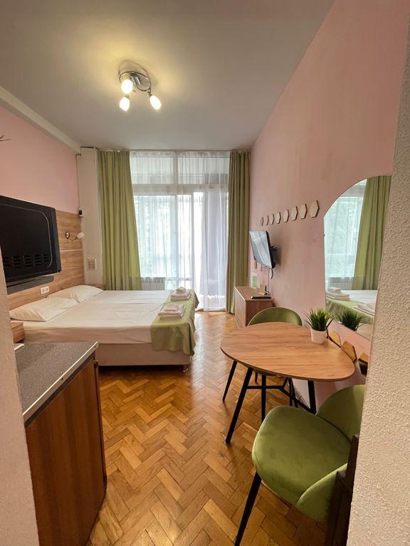 Joy Apartments — Апартаменты стандартные с 1 спальней