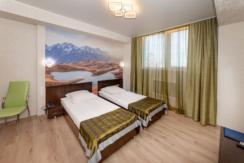 Турист — Двухместный номер с 2 отдельными кроватями стандарт "Горное озеро"