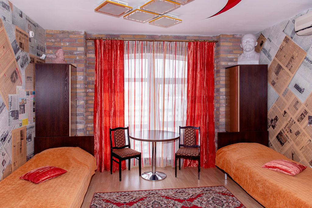 Турист — Двухместный номер с 2 отдельными кроватями стандарт революционный