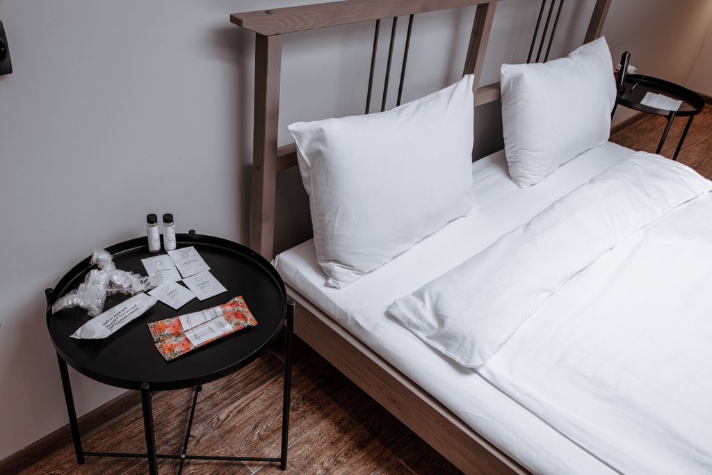 Hotel`13 — Двухместный номер с 1 кроватью N13 с санузлом