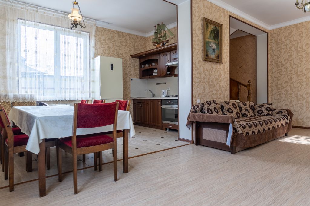 Руссо — Апартаменты