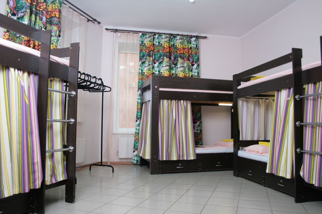 Лайк — Многоместный смешанный номер восьмиместный