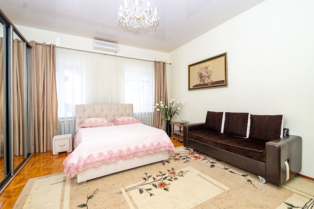 Нина — Семейный номер люкс с видом на горы