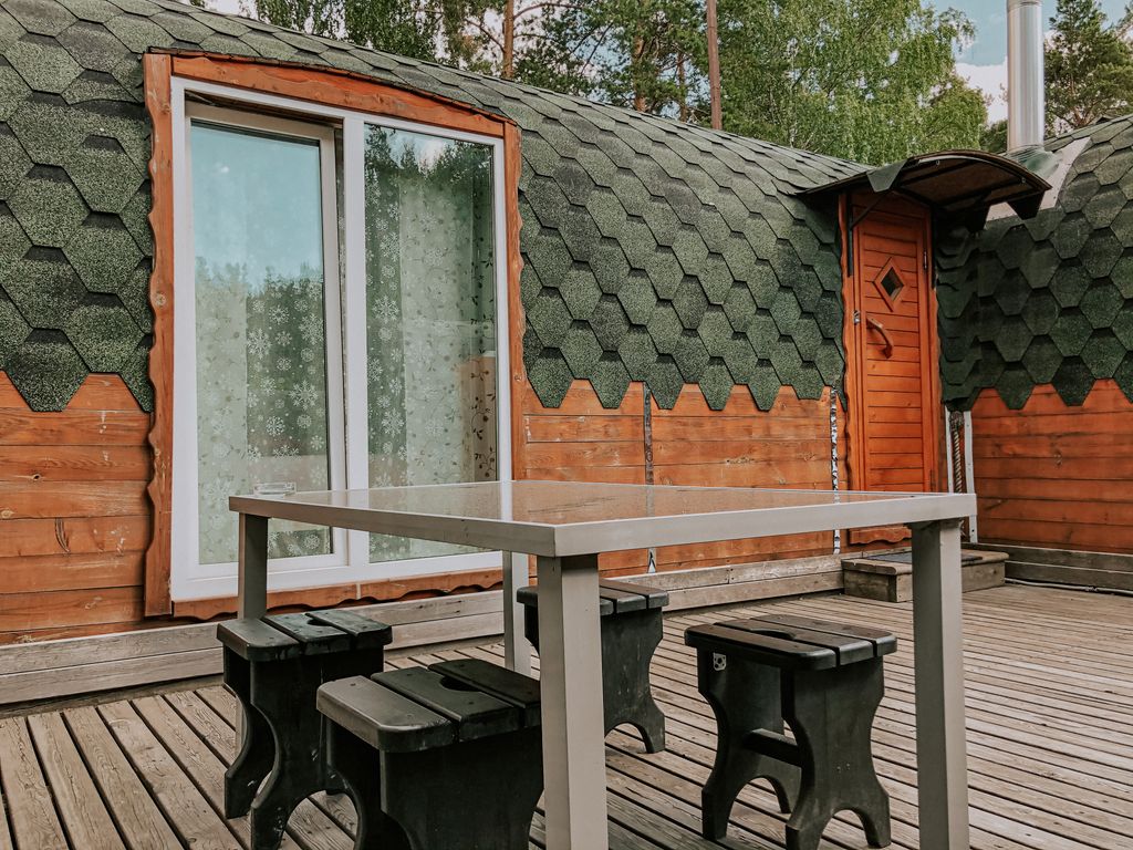 Уральский теремок — Семейный номер домик в виде бочонка