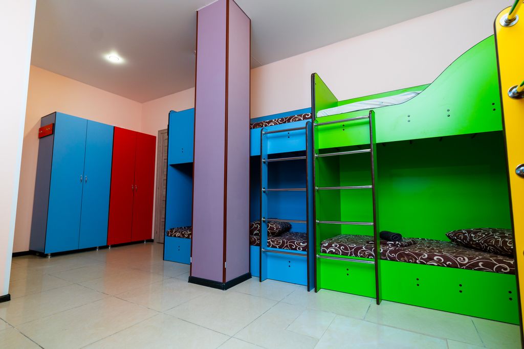 Туапсе — Многоместный смешанный номер 8-местный с кондиционером, душем и туалетом