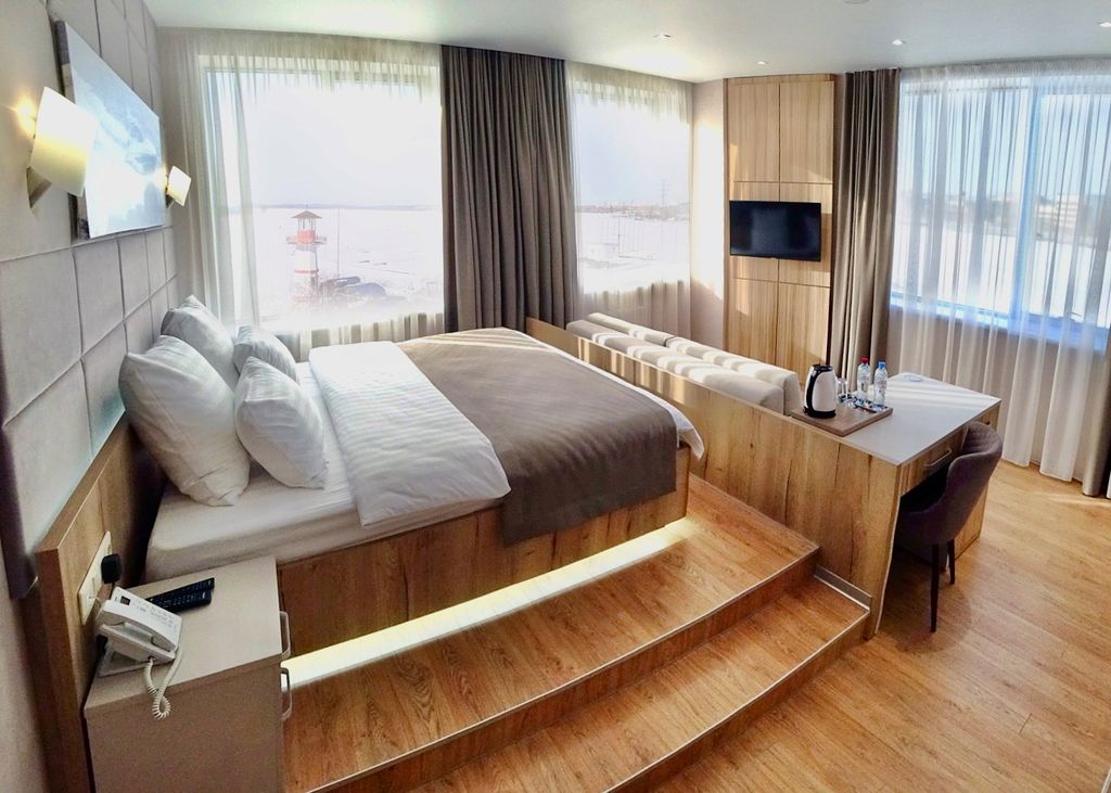 F911 — Двухместный номер с 1 кроватью улучшенный с видом на море