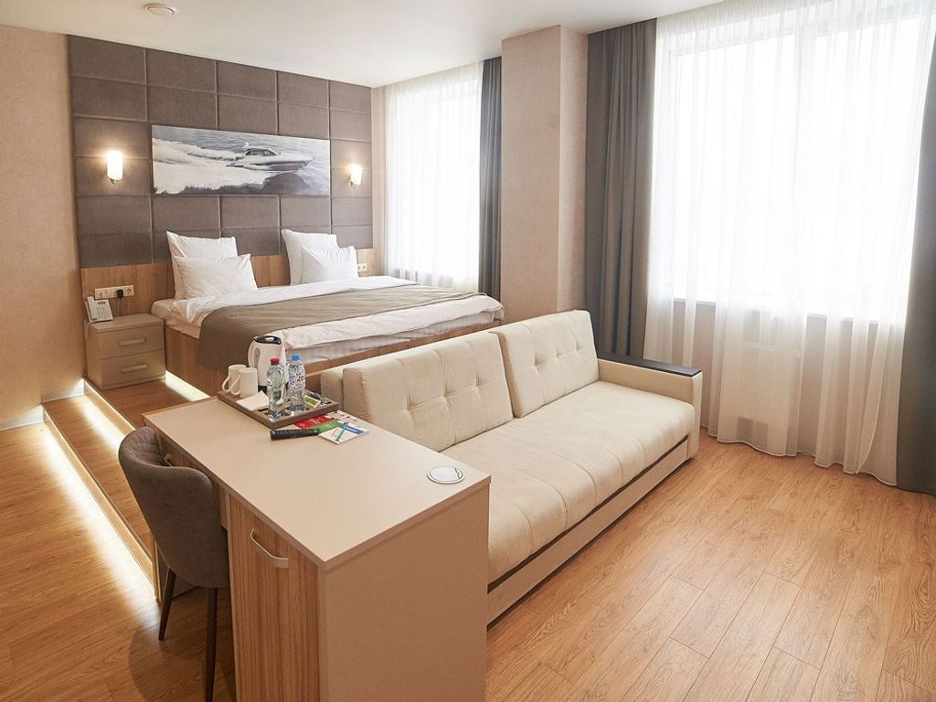 F911 — Двухместный номер с 1 кроватью делюкс с видом на озеро Студио