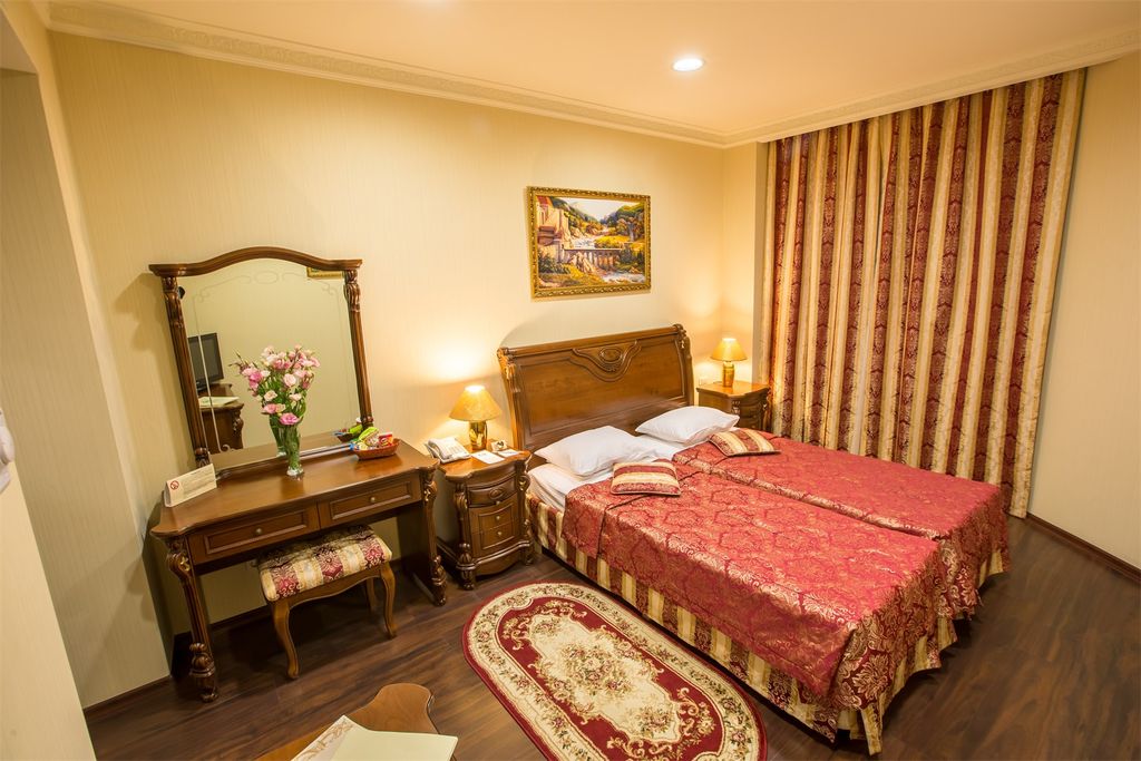 Валенсия — Двухместный номер с 2 отдельными кроватями Стандарт