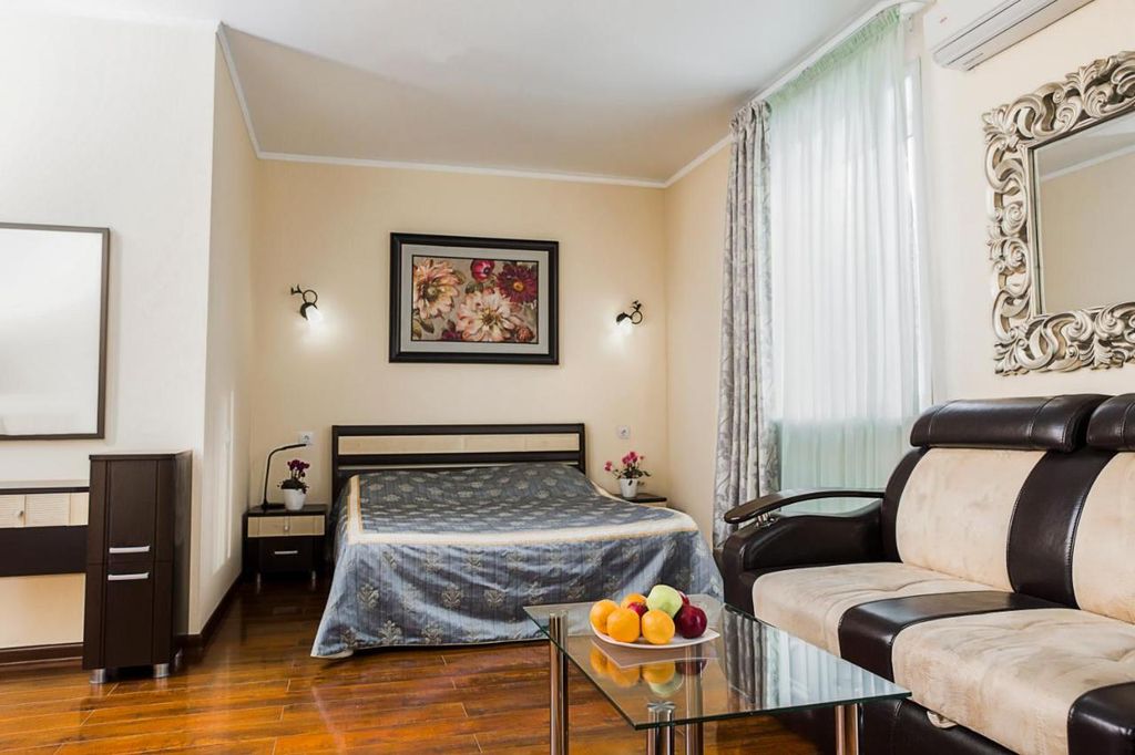 Виктория — Двухместный номер с 1 кроватью полулюкс