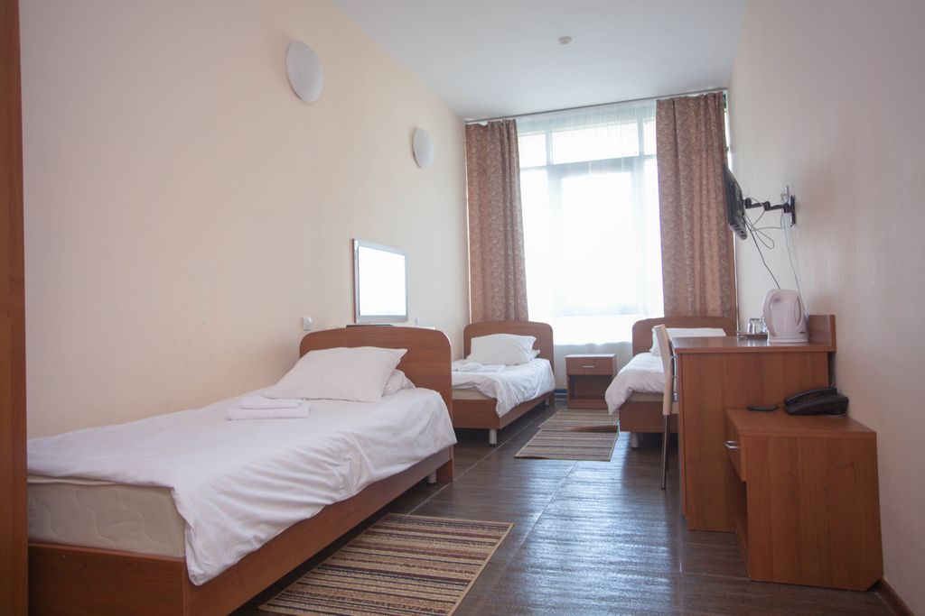 Азалия на Аграрной — Трёхместный номер стандарт