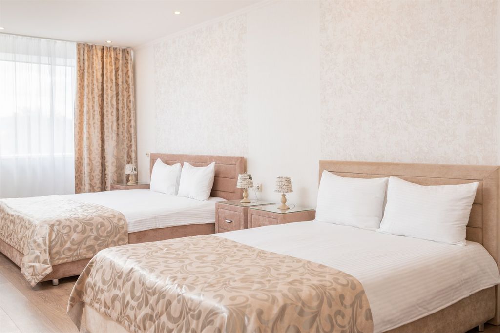 Вельвет — Семейный номер с ванной комнатой