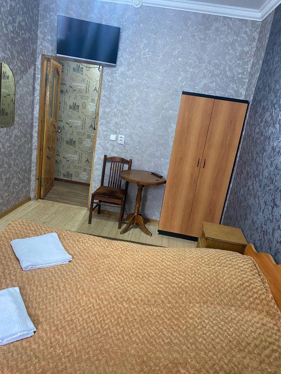 Родник — Четырёхместный номер 2