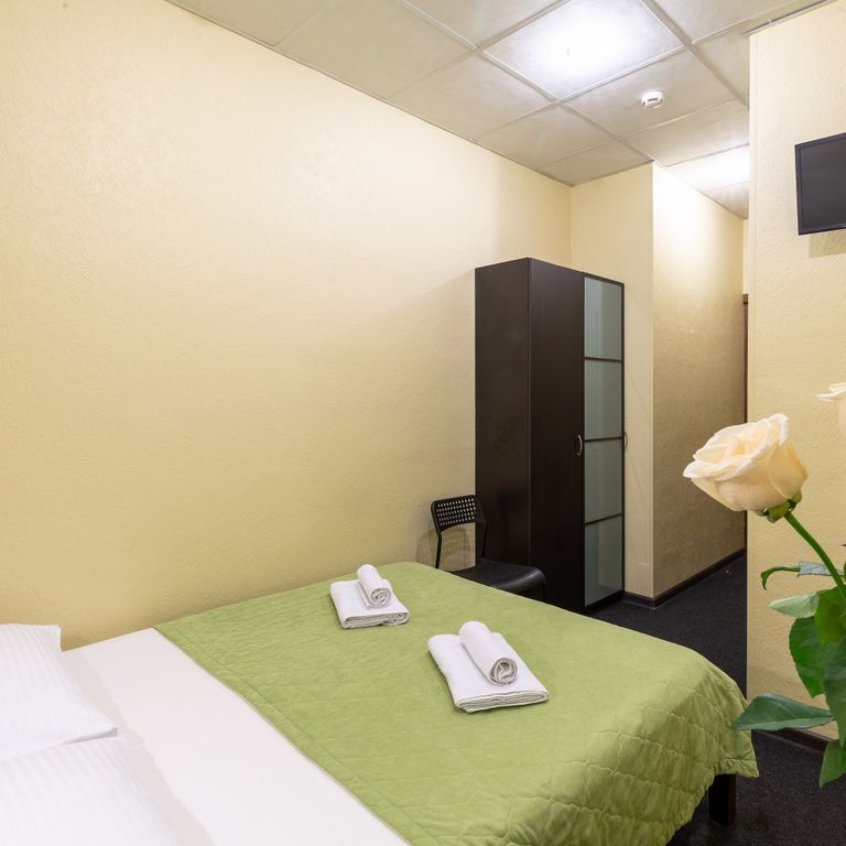 Авиамоторная — Двухместный номер с 1 кроватью эконом