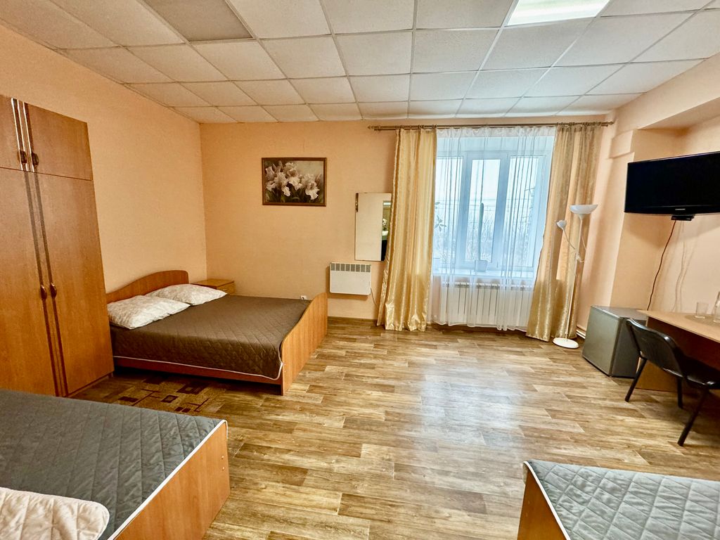 На Набережной — Четырёхместный номер стандарт