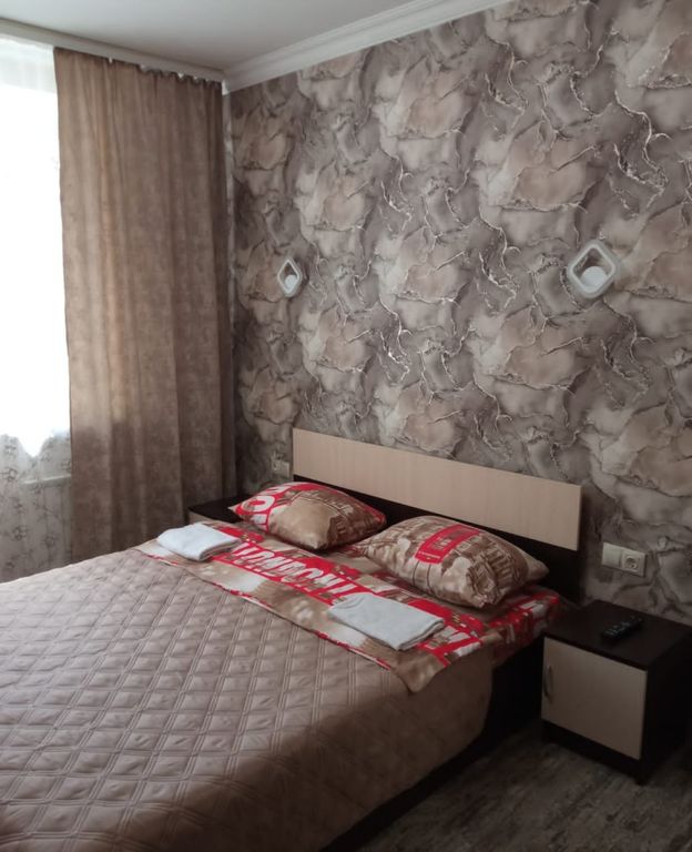 Ладомир в Борисово — Двухместный номер с 1 кроватью эконом кing-size с общей ванной комнатой