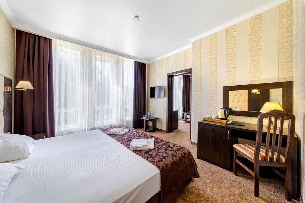 Oscar — Четырёхместный номер делюкс