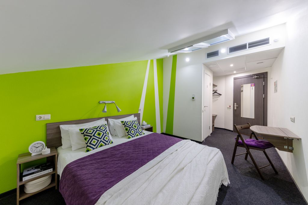 Станция L1 — Двухместный номер с 1 кроватью или 2 раздельными бюджетный без окна