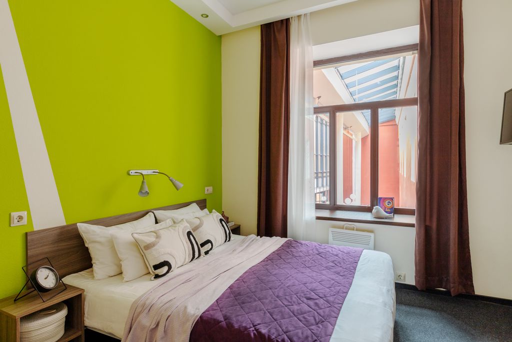 Станция L1 — Двухместный номер с 1 кроватью или 2 раздельными стандартный с окнами в атриум