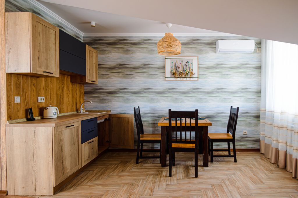 Адук — Четырёхместный номер джуниор сюит Шале