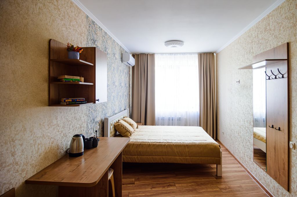 Адук — Четырёхместный номер стандарт, 3 этаж