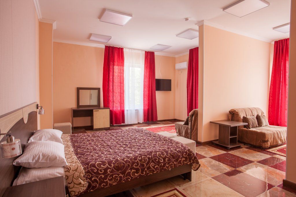 Гостеев на Прибое — Четырёхместный номер однокомнатный