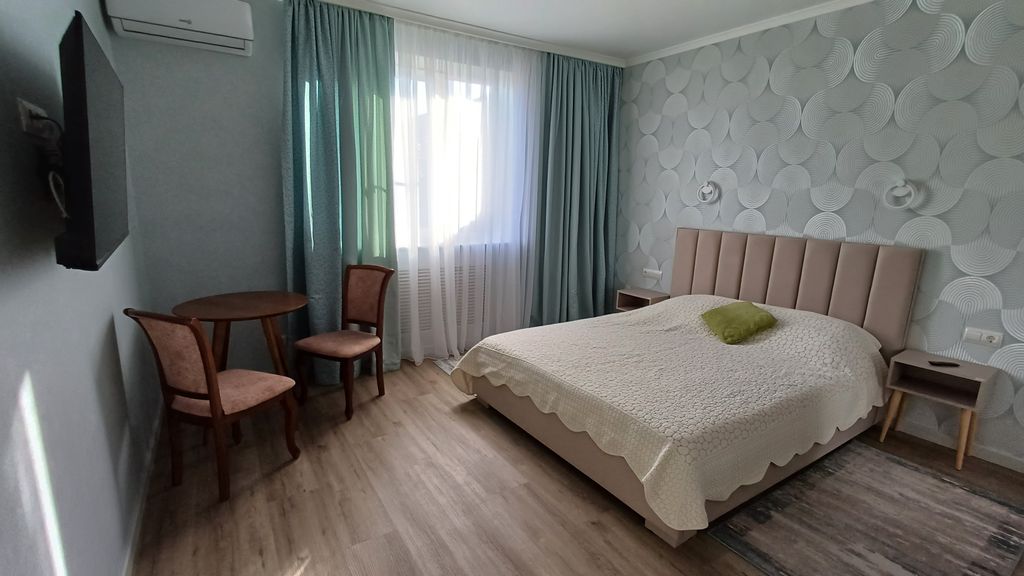 Уютный дворик — Четырёхместный номер двухкомнатный 4-5 местный