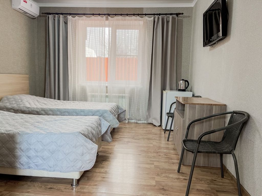 Крылов — Двухместный номер с 2 отдельными кроватями стандарт