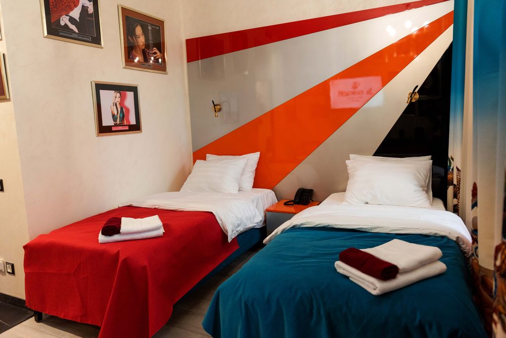 За Кулисами — Семейный номер стандарт