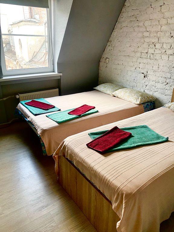 Крыши Питера — Трёхместный с двуспальной и односпальной кроватями