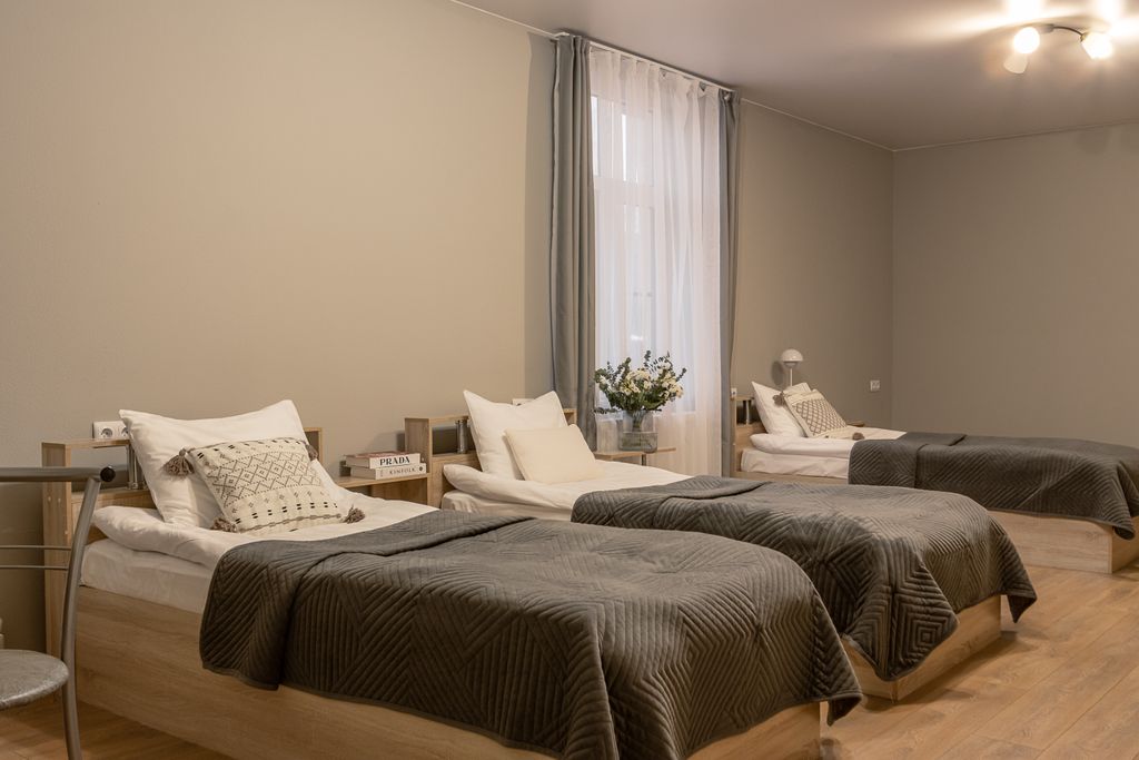 Номера в Пушкине — Трёхместный номер с раздельными кроватями