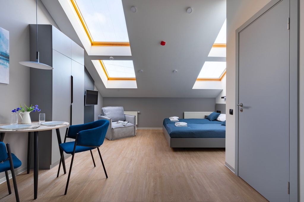 Port Comfort on Ligovskiy — Апартаменты трехместные комфорт мансарда