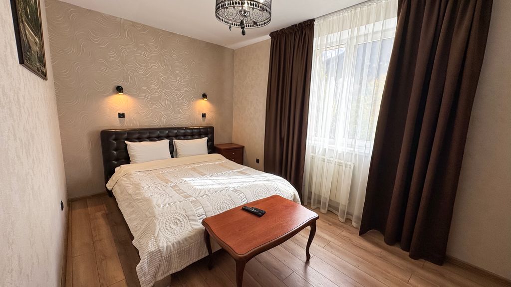 Арючат — Трёхместный номер полулюкс двухкомнатный семейный