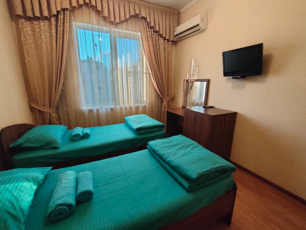 Белый орел — Двухместный номер с 2 отдельными кроватями с