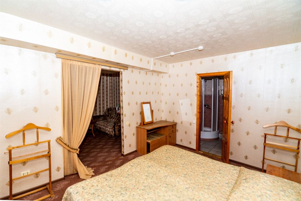 Заря — Двухместный номер с 1 кроватью полулюкс двухкомнатный