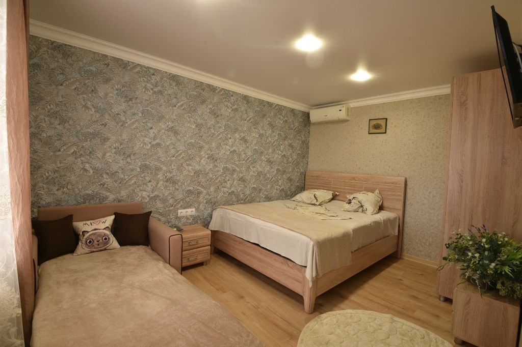 Skazka Inn — Трёхместный номер люкс