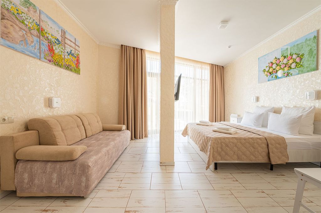 Вальс цветов Редэнс — Четырёхместный номер делюкс