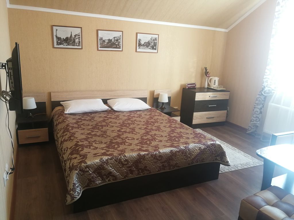 Старый Городец — Семейный номер Улучшенный семейный номер с двуспальной кроватью