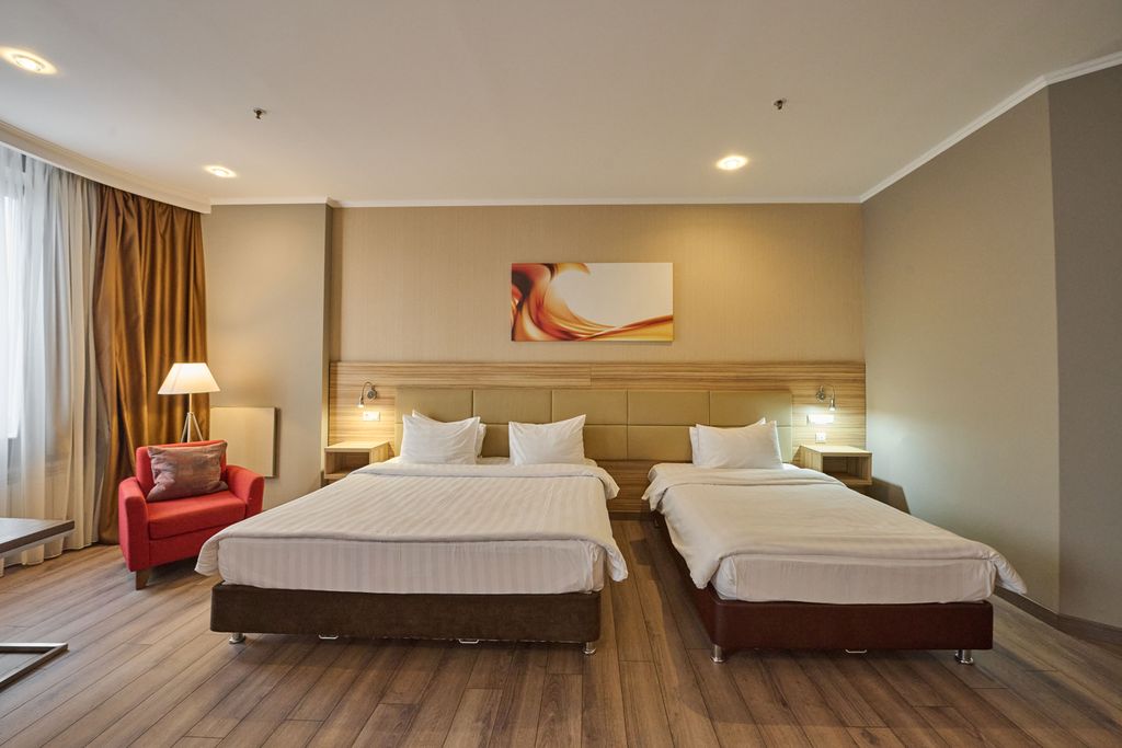 Ramada by Wyndham Rostov-on-Don Hotel and SPA — Семейный номер делюкс