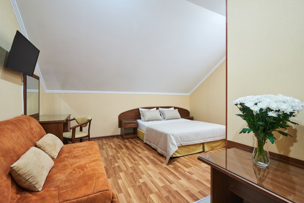 Аркадия + — Четырёхместный номер Семейный, стандарт